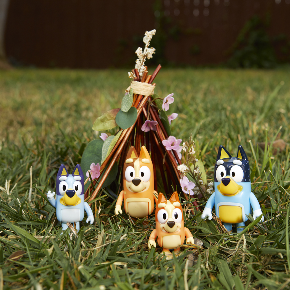 Bluey Bluey Family 4 Pack Figurines - Moose Toys